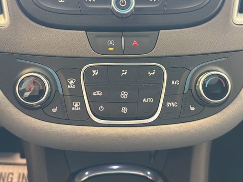 Used 2024 Chevrolet Malibu LT image 45