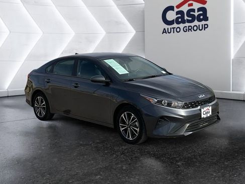 Certified 2024 Kia Forte LXS image 1