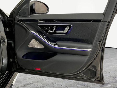 Certified 2022 Mercedes-Benz S 580 4MATIC Sedan image 28