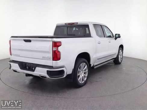 Certified 2023 Chevrolet Silverado 1500 High Country w/ Technology Package image 6