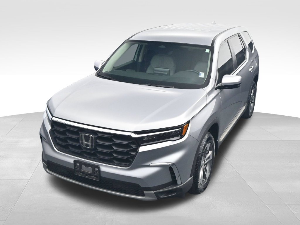 Used 2025 Honda Pilot EX-L image 45