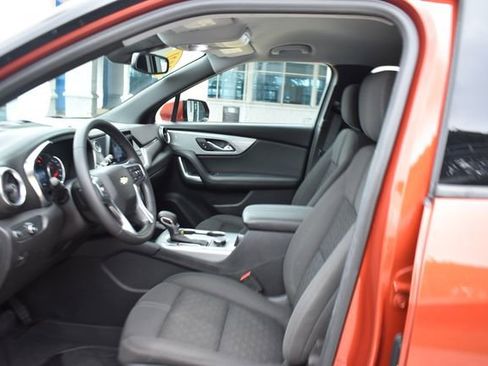 Used 2021 Chevrolet Blazer LT image 19