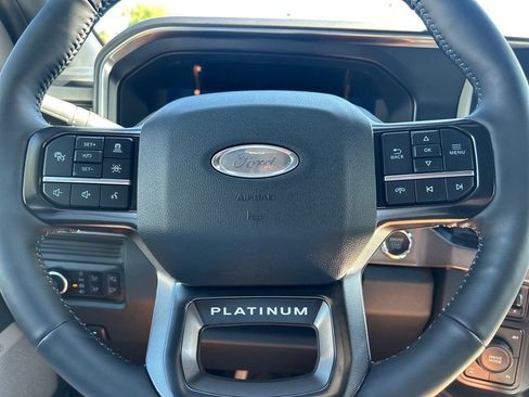 New 2026 Ford F250 Platinum w/ FX4 Off-Road Package image 10