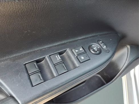 Used 2016 Honda Accord LX image 10