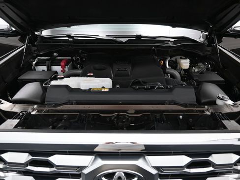Used 2025 Toyota Tundra 1794 Edition AWD/4WD image 37