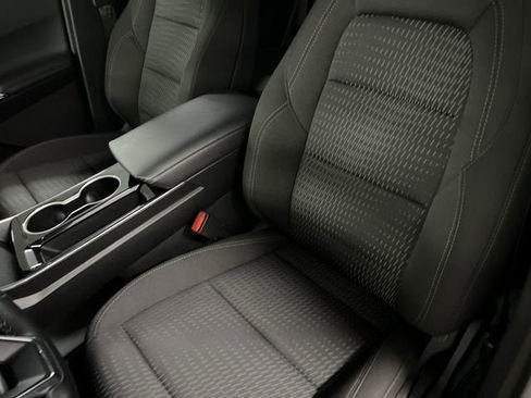 Certified 2025 Chevrolet Equinox LT AWD/4WD image 19