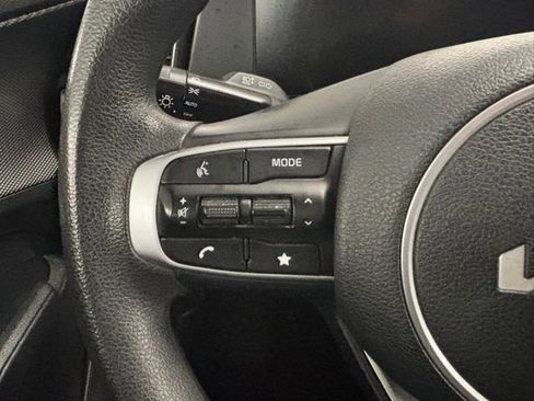Used 2024 Kia Sportage LX image 22