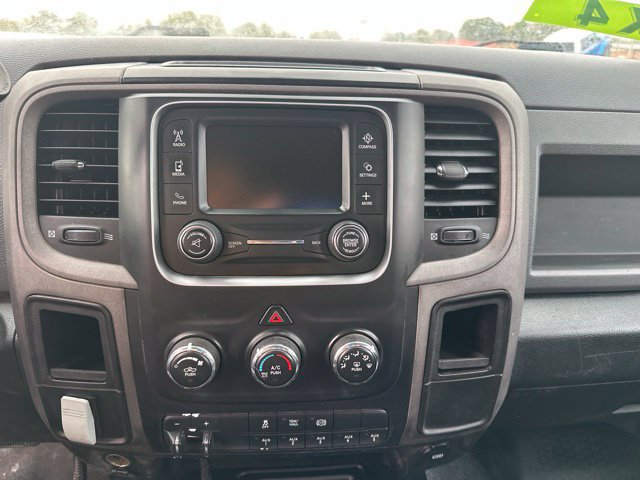 Used 2016 RAM 3500 Tradesman w/ Chrome Appearance Group AWD/4WD image 26