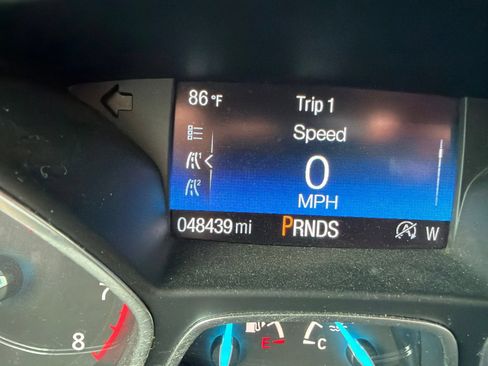 Used 2018 Ford Escape SEL AWD/4WD image 25
