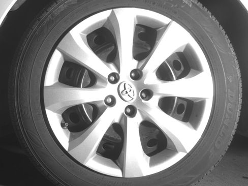 Used 2025 Toyota Corolla LE FWD image 12