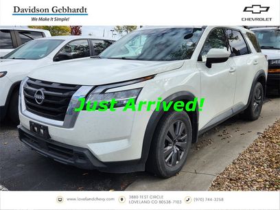 Used 2022 Nissan Pathfinder SV w/ Cargo Package