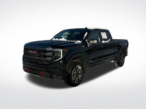 Used 2022 GMC Sierra 1500 AT4 w/ AT4 Preferred Package image 3