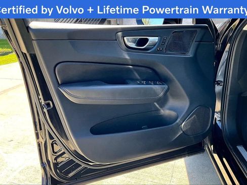 Used 2023 Volvo XC60 B6 Ultimate AWD/4WD image 24