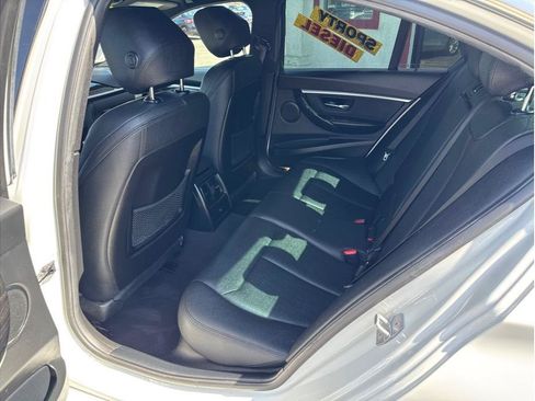 Used 2018 BMW 328d Sedan RWD image 9