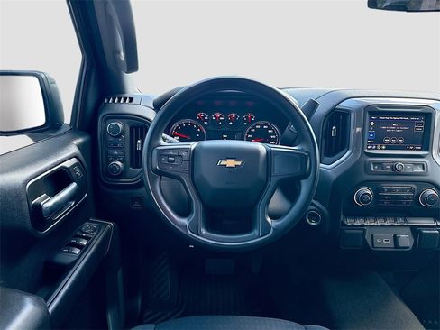 Used 2022 Chevrolet Silverado 1500 Custom image 21