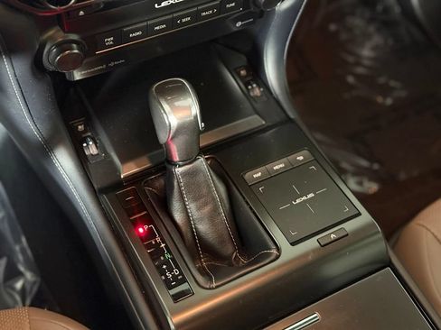 Used 2023 Lexus GX 460 w/ Black Line Special Edition AWD/4WD image 16