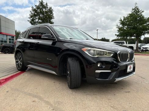 Used 2017 BMW X1 sDrive28i FWD image 4