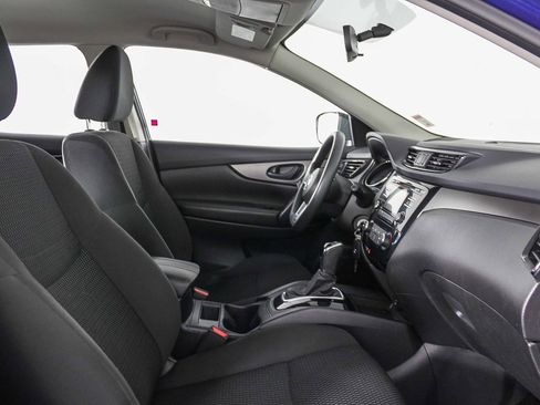 Used 2018 Nissan Rogue Sport S w/ S Appearance Package image 17