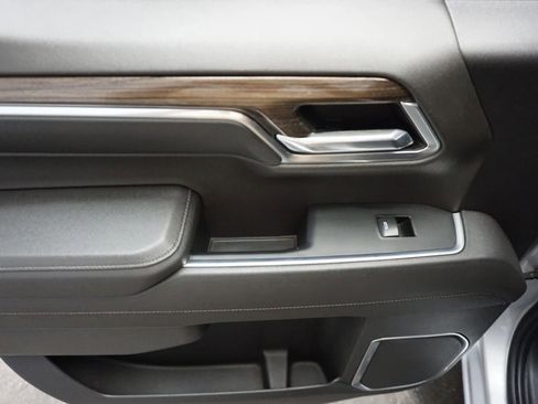 Used 2022 Chevrolet Silverado 1500 RST w/ Convenience Package II image 14