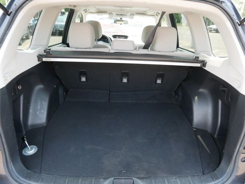 Used 2018 Subaru Forester 2.5i Premium AWD/4WD image 18