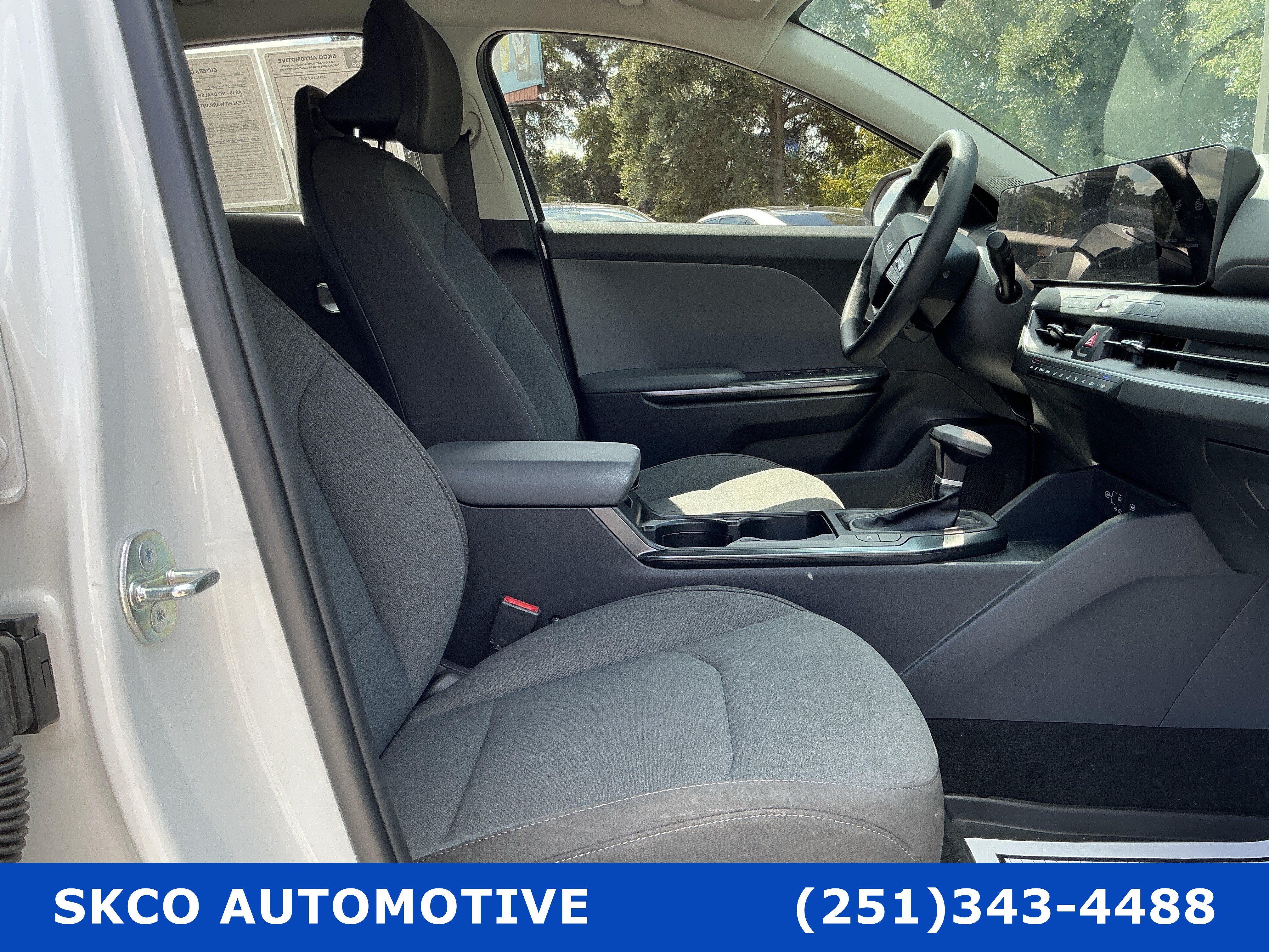 Used 2025 Kia K4 FWD image 13