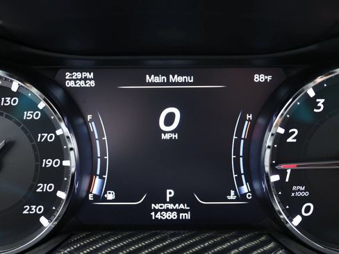 Used 2022 Maserati Quattroporte Trofeo RWD image 27