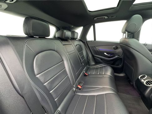 Used 2022 Mercedes-Benz GLC 300 4MATIC w/ AMG Line image 25