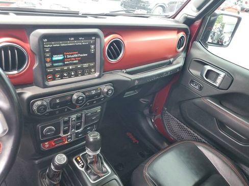 Used 2021 Jeep Wrangler Unlimited Rubicon AWD/4WD image 26