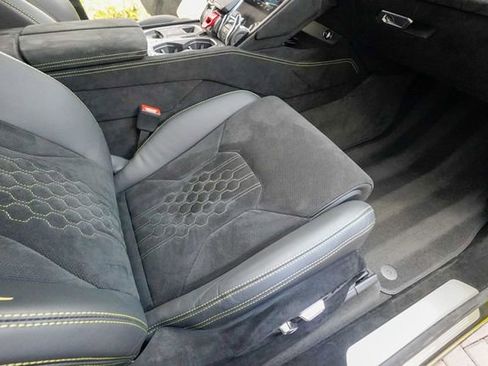 Used 2023 Lamborghini Urus Performante image 91