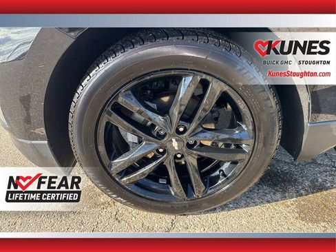 Used 2020 Chevrolet Equinox LT w/ Midnight Edition image 16