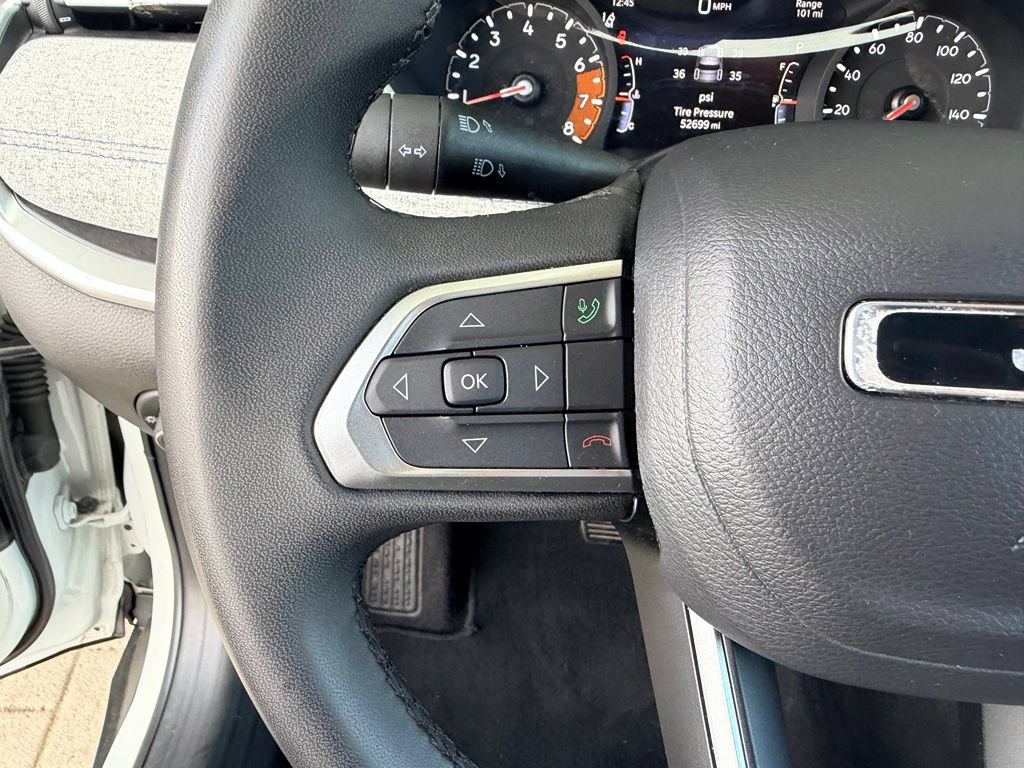 Used 2024 Jeep Compass Latitude AWD/4WD image 19