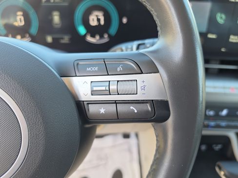 Used 2024 Hyundai Kona SEL FWD image 31