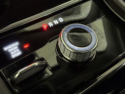 Used 2023 Jeep Grand Cherokee L Limited w/ Trailer Tow Group (B) image 18