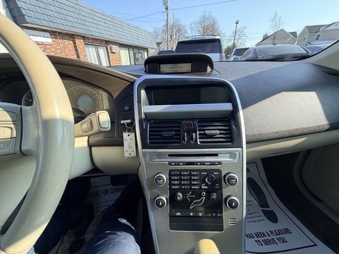 Used 2010 Volvo XC60 3.2 image 58