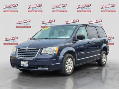 Used 2009 Chrysler Town & Country LX