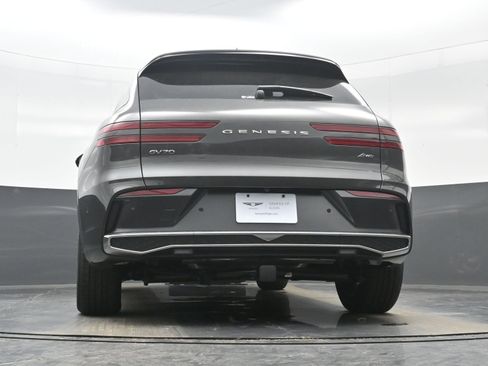 New 2026 Genesis GV70 2.5T Advanced image 16