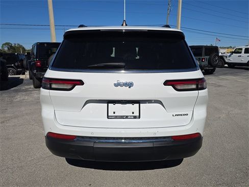 Certified 2023 Jeep Grand Cherokee L Laredo image 5