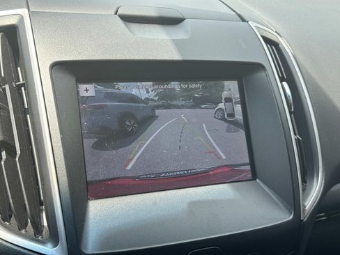 Used 2019 Ford Edge SEL w/ Equipment Group 201A AWD/4WD image 35