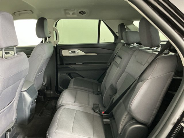 Used 2026 Ford Explorer Active AWD/4WD image 26