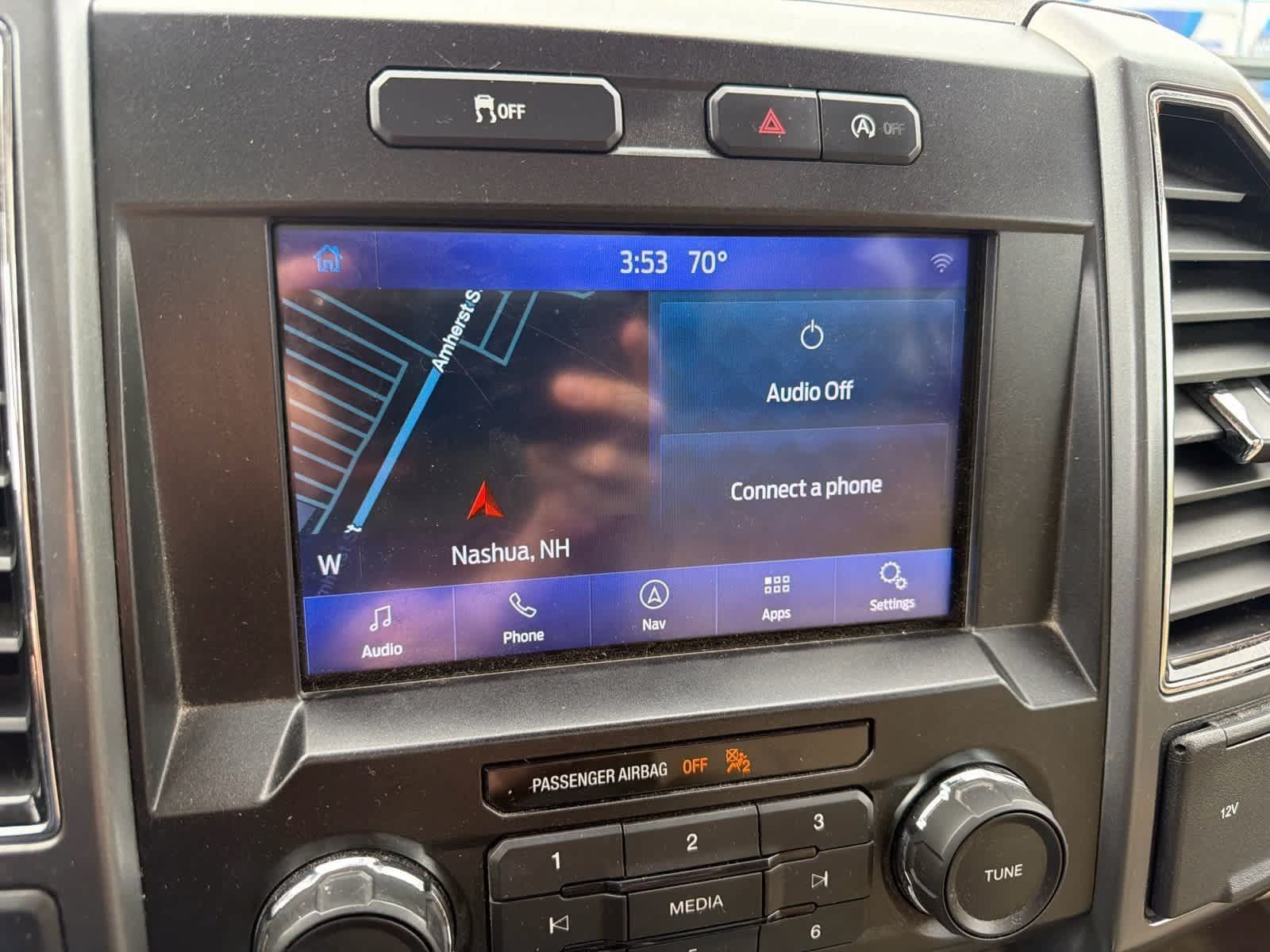 Used 2019 Ford F150 XLT w/ Equipment Group 302A Luxury AWD/4WD image 2