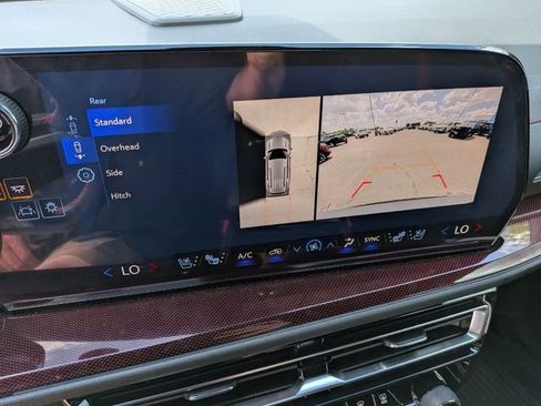 New 2026 Chevrolet Traverse RS w/ LPO, Floor Liner Package image 36