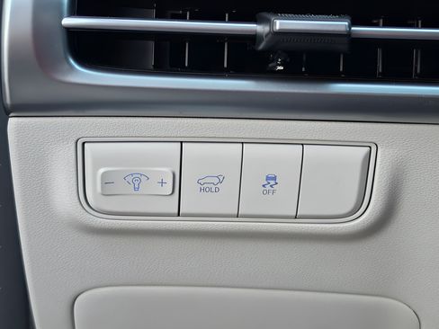 Used 2025 Hyundai Tucson SEL FWD image 26