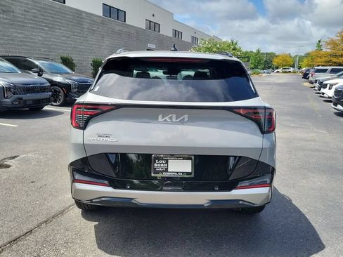 New 2026 Kia Sportage SX FWD image 5