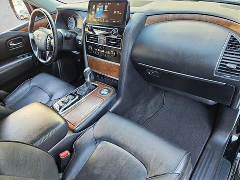 Used 2023 Nissan Armada SL w/ Captain's Chairs Package image 22