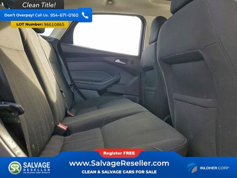 Used 2017 Ford Focus SEL w/ Cold Weather Package FWD image 13