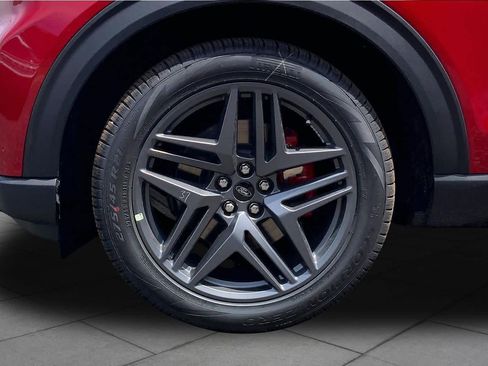 New 2026 Ford Explorer ST-Line RWD image 12