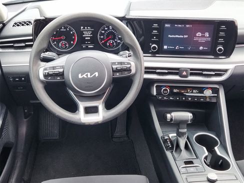 Used 2023 Kia K5 LXS image 26