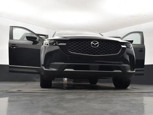 Used 2025 MAZDA CX-50 AWD 2.5 S w/ Preferred Package image 11