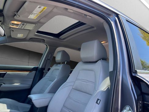 Used 2017 Honda CR-V Touring image 23