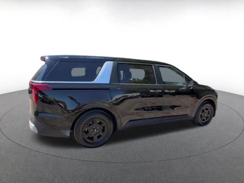 Used 2026 Kia Carnival FWD image 15